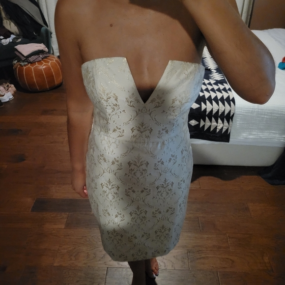 Sachin & Babi Vienna Notched V-Neck Bow-Back Jacquard Midi Dress - Picture 8 of 11